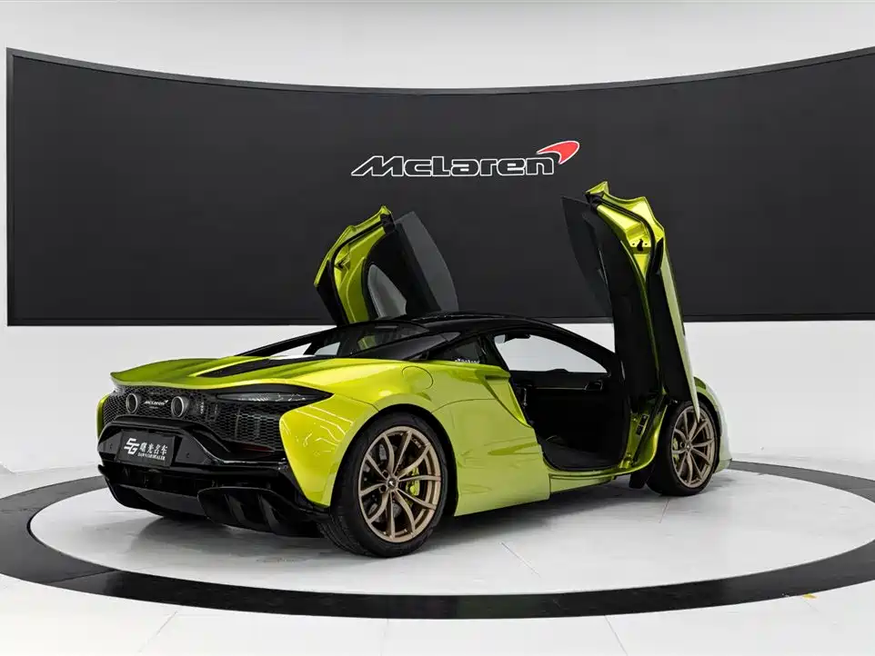 McLaren McLaren Artura 2023 3.0T Hybrid Standard 2023 - thumbnail 4