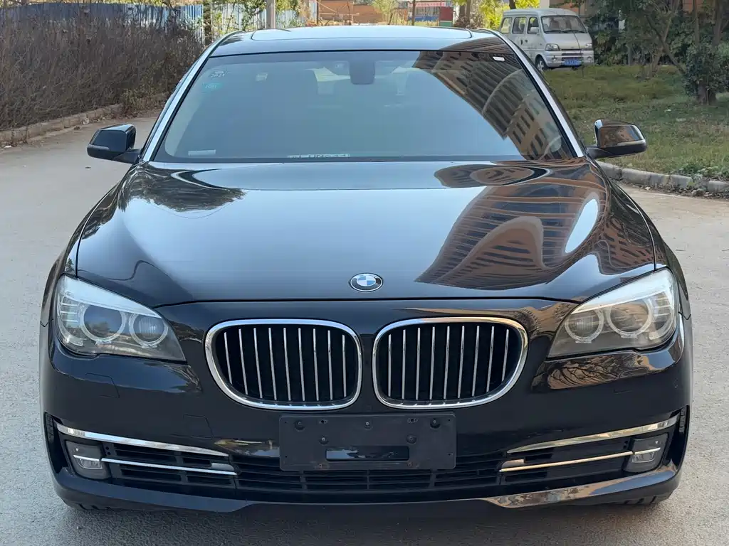 BMW BMW 7 Series 2013 740Li Leading Edition 2013 - thumbnail 2