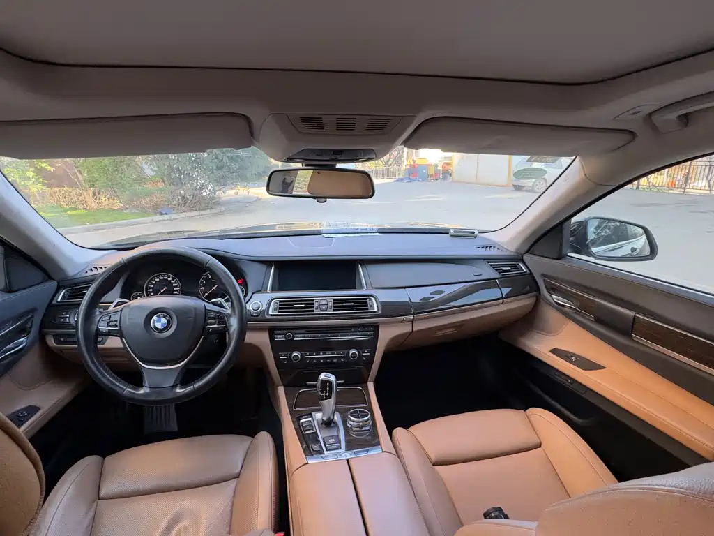 BMW BMW 7 Series 2013 740Li Leading Edition 2013 - thumbnail 5