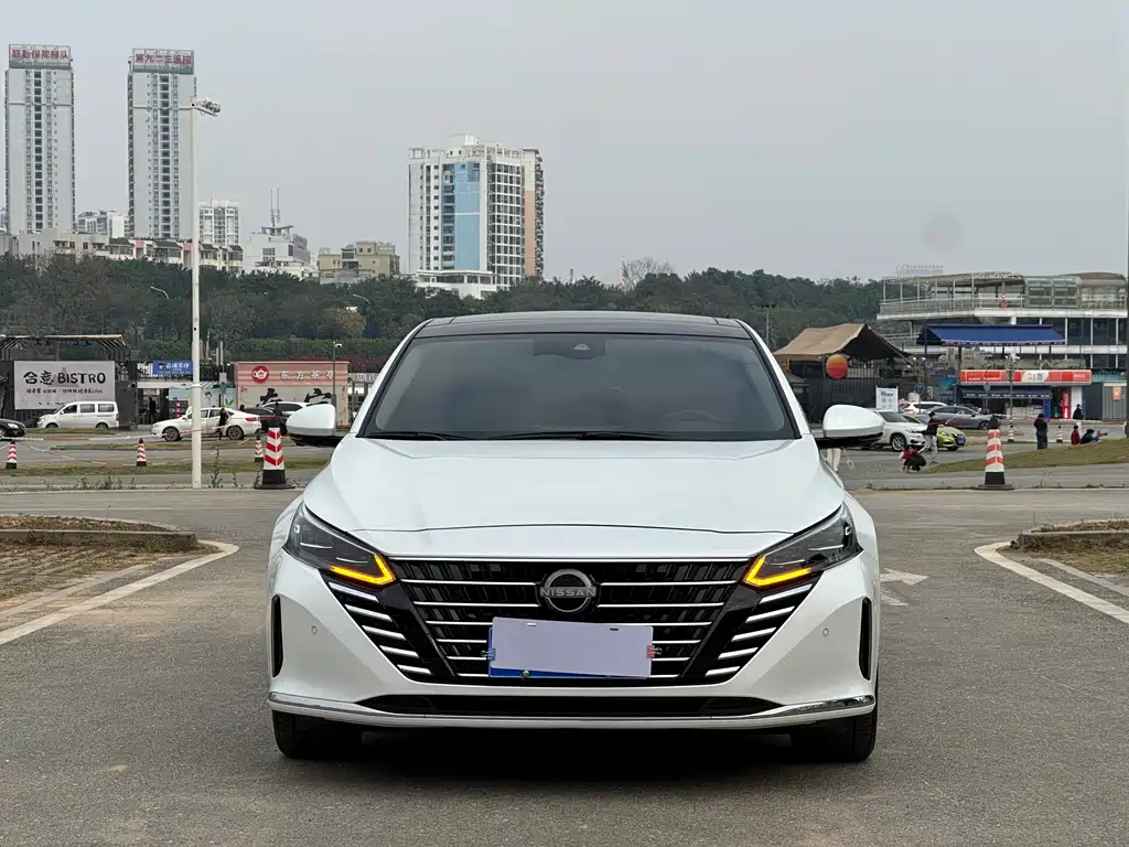 Nissan Nissan Altima 2022 2.0T XL Premium Edition 2024 - thumbnail 2