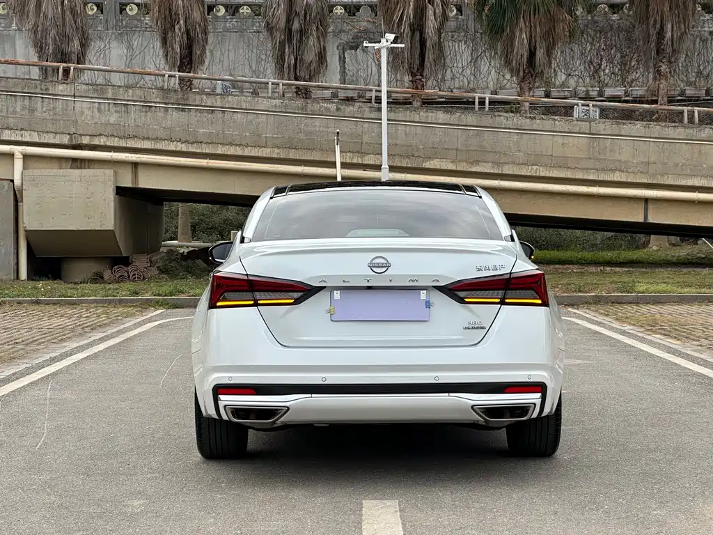Nissan Nissan Altima 2022 2.0T XL Premium Edition 2024 - thumbnail 5