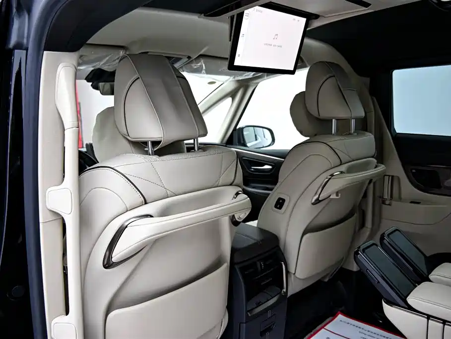 Toyota Alphard 2024 Crown Hybrid 2.5L Executive Premium Version 2026 - thumbnail 13