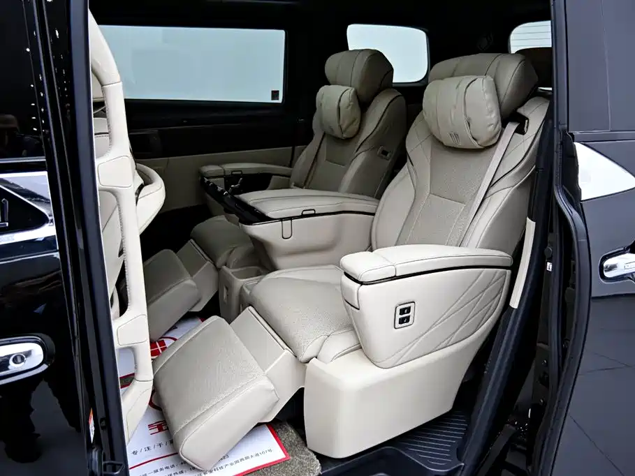Toyota Alphard 2024 Crown Hybrid 2.5L Executive Premium Version 2026 - thumbnail 14