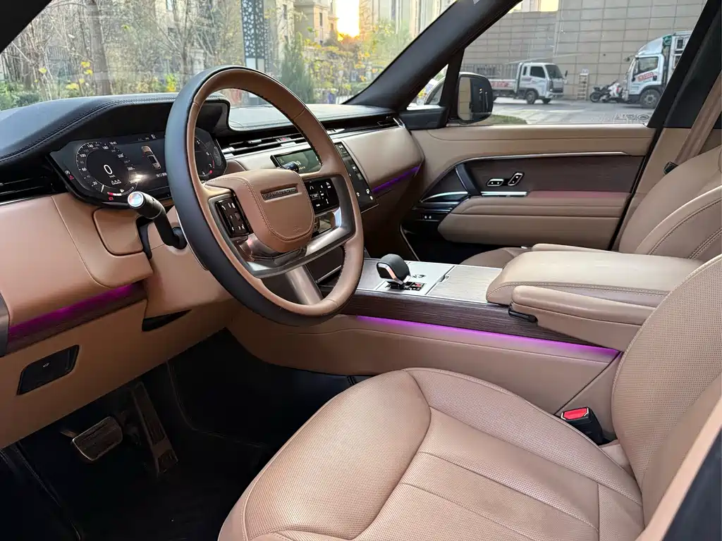 Land Rover Range Rover 2024 3.0 L6 400PS Autobiography Long Wheelbase 2024 - thumbnail 8
