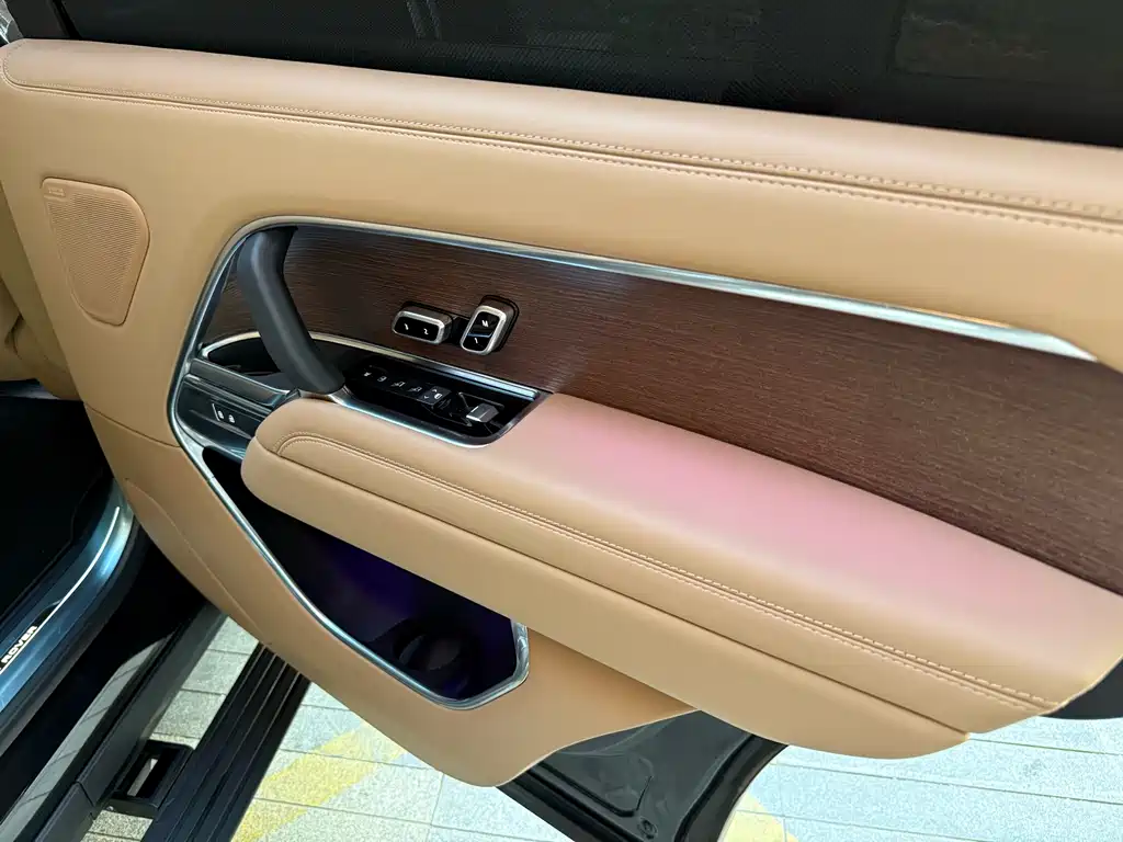 Land Rover Range Rover 2024 3.0 L6 400PS Autobiography Long Wheelbase 2024 - thumbnail 19