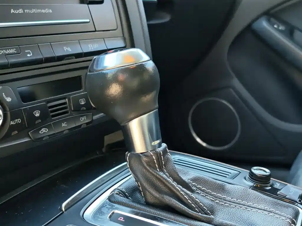 Audi Audi S5 2012 S5 3.0T Sportback 2012 - thumbnail 24