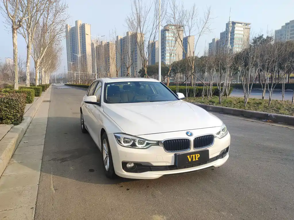 BMW BMW 3 Series 2016 316Li Fashion Edition 2016 - thumbnail 3
