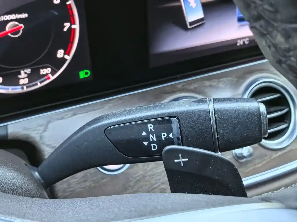 Mercedes-Benz Mercedes-Benz E-Class 2020 Model Year Facelift E 300 L Fashion Edition 2020 - thumbnail 8