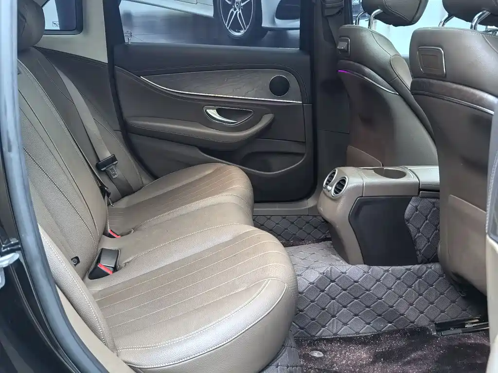 Mercedes-Benz Mercedes-Benz E-Class 2020 Model Year Facelift E 300 L Fashion Edition 2020 - thumbnail 26