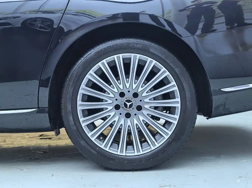 Mercedes-Benz Mercedes-Benz E-Class 2020 Model Year Facelift E 300 L Fashion Edition 2020 - thumbnail 28