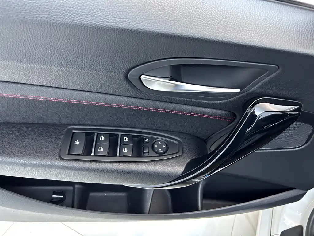 BMW BMW 2 Series Convertible 2019 225i M Sport Package 2020 - thumbnail 11