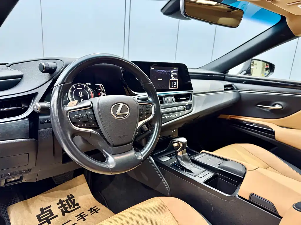 Lexus Lexus ES 260 2021 Excellence Edition 2022 - thumbnail 4