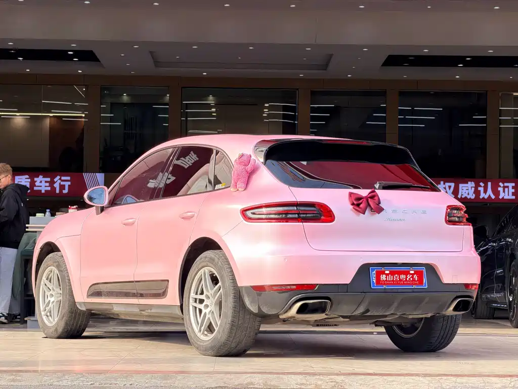 Porsche Porsche Macan 2017 Macan 2.0T 2017 - thumbnail 2