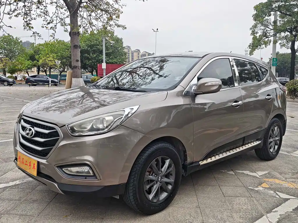 Hyundai Hyundai ix35 2013 2.0L Manual 2WD Comfort GL Model IV 2014 - thumbnail 2