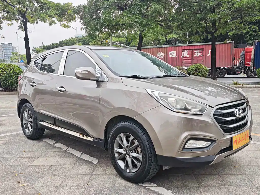 Hyundai Hyundai ix35 2013 2.0L Manual 2WD Comfort GL Model IV 2014 - thumbnail 3