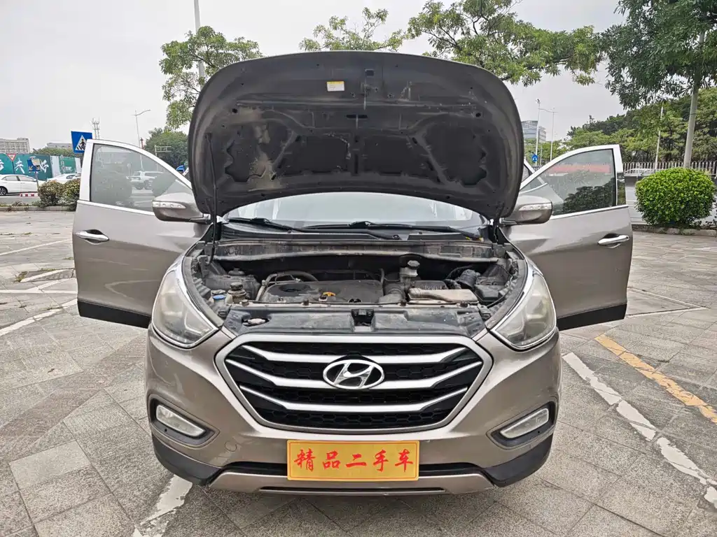 Hyundai Hyundai ix35 2013 2.0L Manual 2WD Comfort GL Model IV 2014 - thumbnail 15