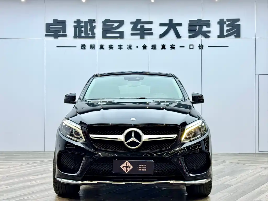 Mercedes-Benz Mercedes-Benz GLE Coupe 2015 GLE 320 4MATIC Coupé SUV 2016