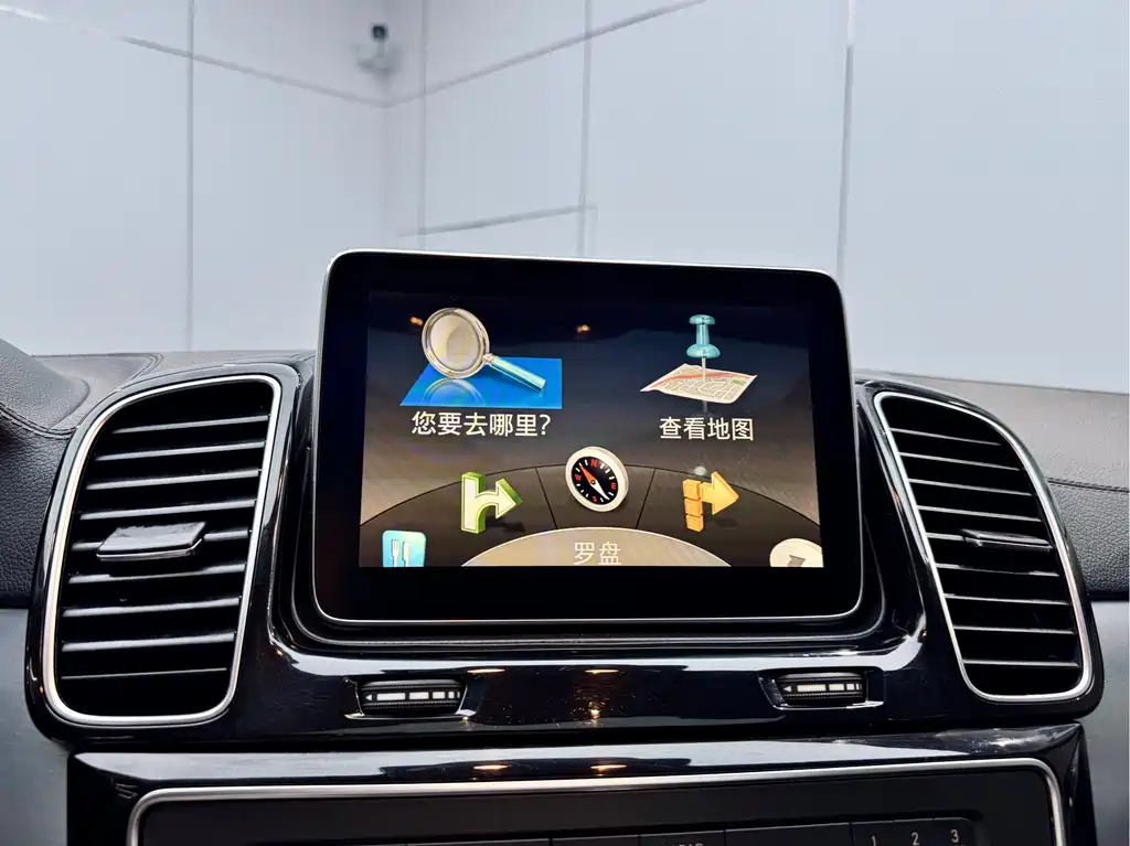 Mercedes-Benz Mercedes-Benz GLE Coupe 2015 GLE 320 4MATIC Coupé SUV 2016 - thumbnail 13