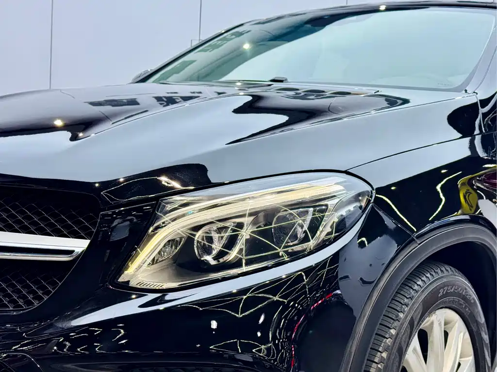 Mercedes-Benz Mercedes-Benz GLE Coupe 2015 GLE 320 4MATIC Coupé SUV 2016 - thumbnail 28