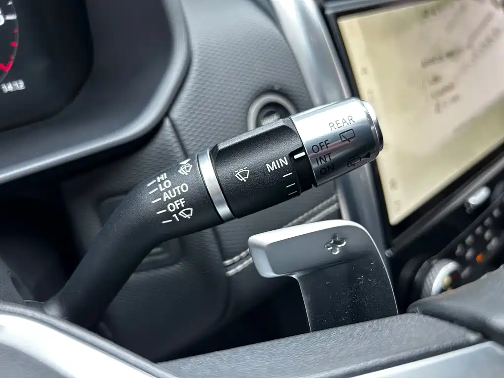 Land Rover Discovery 2021 360PS R-Dynamic S 2021 - thumbnail 10