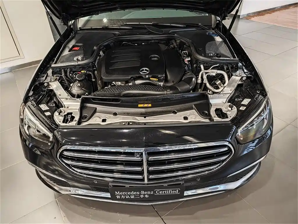 Mercedes-Benz Mercedes-Benz E-Class 2022 Facelift E 300 L Fashion Edition 2022 - thumbnail 4