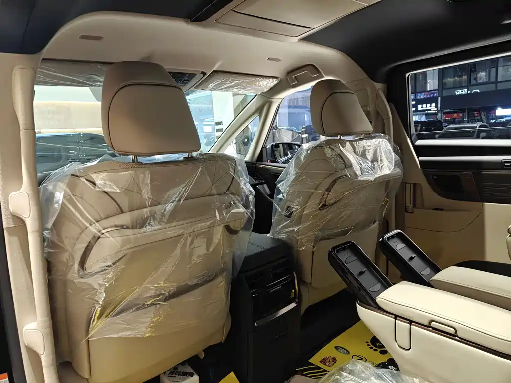 Toyota Alphard 2024 Crown Hybrid 2.5L Executive Premium Version 2024 - thumbnail 22