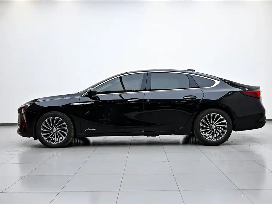 Buick Buick Regal 2023 28T Premium Edition 2024 - thumbnail 5