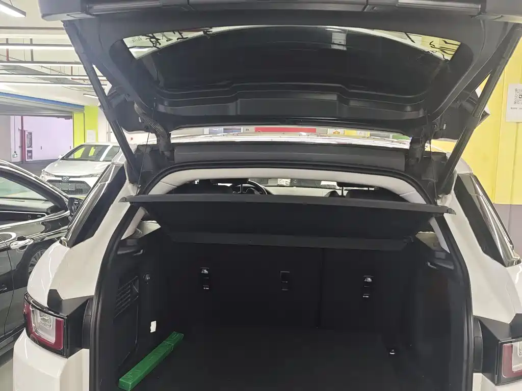 Land Rover Range Rover Evoque 2018 240PS SE Dynamic Premium 2018 - thumbnail 10