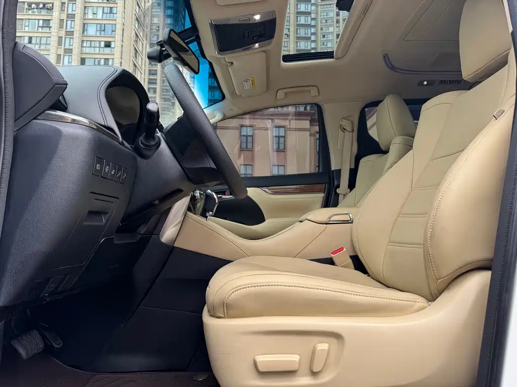 Toyota Alphard 2018 3.5L Executive Version 2017 - thumbnail 9