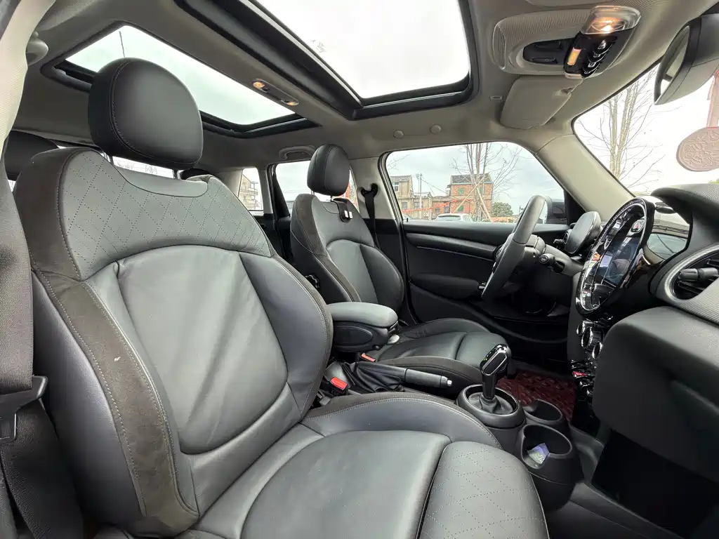 MINI MINI 2022 1.5T COOPER Artist Five-Door 2021 - thumbnail 14