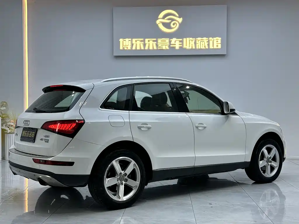 Audi Audi Q5 2013 40 TFSI Technology Package 2014 - thumbnail 9