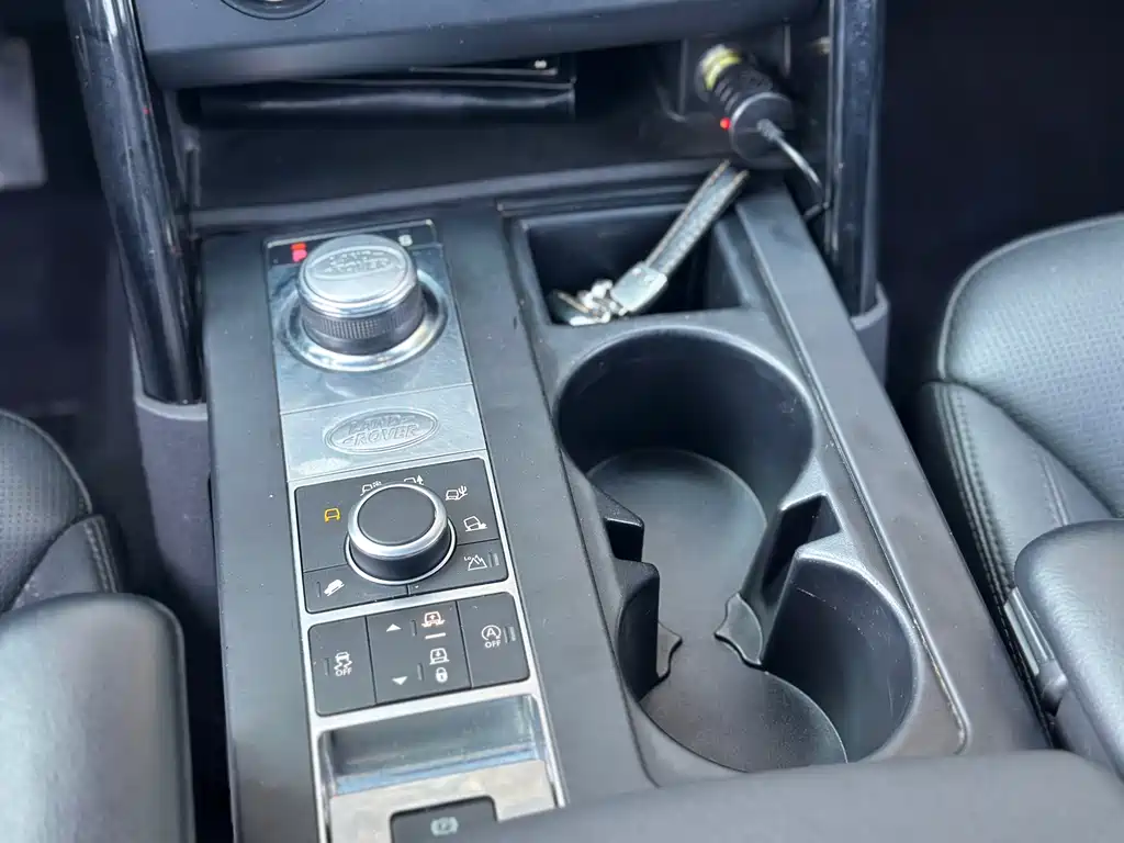 Land Rover Discovery 2019 3.0 SC V6 SE 2019 - thumbnail 21