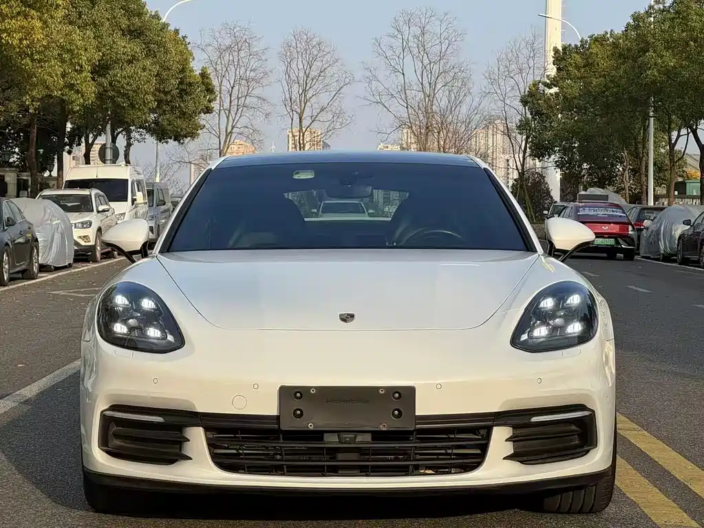 Porsche Porsche Panamera 2017 3.0T 2019 - thumbnail 2