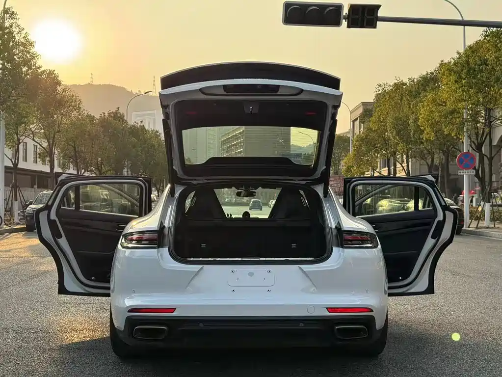 Porsche Porsche Panamera 2017 3.0T 2019 - thumbnail 9