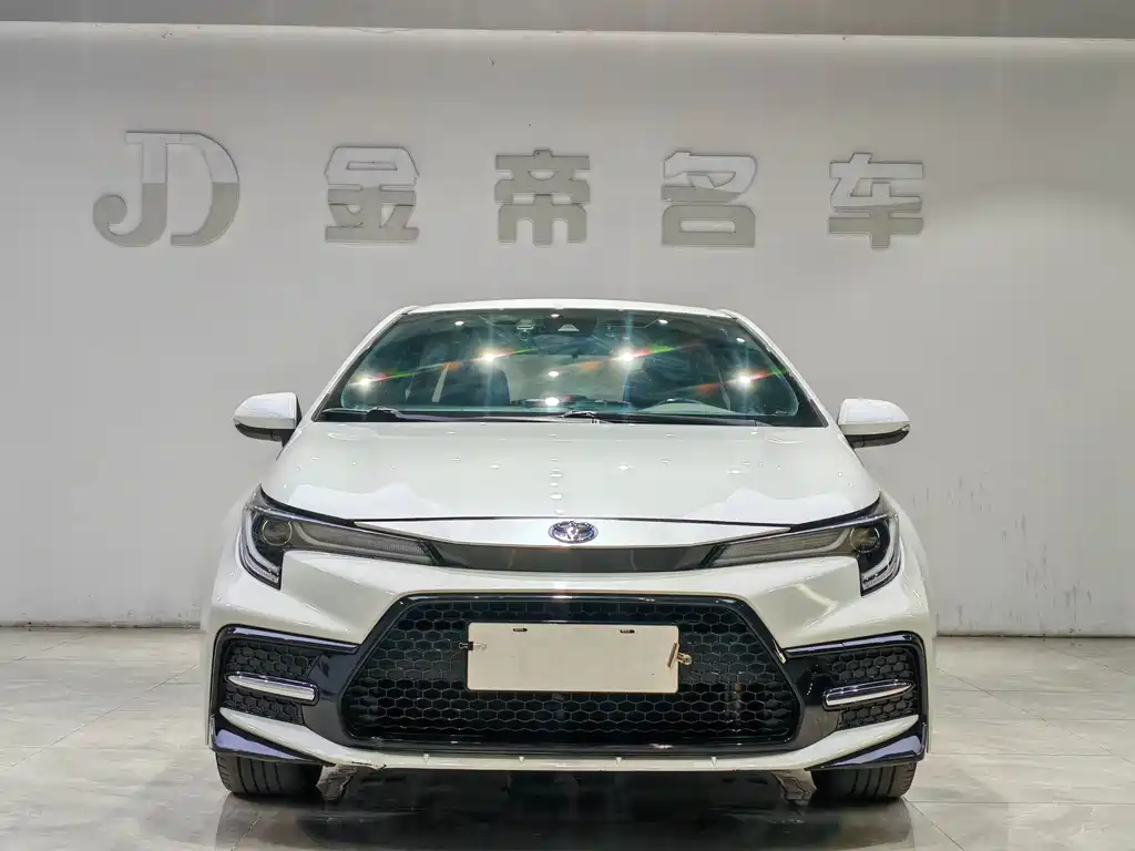 Toyota Toyota Corolla 2021 Model Hybrid 1.8H E-CVT Sport Edition 2020 - thumbnail 2