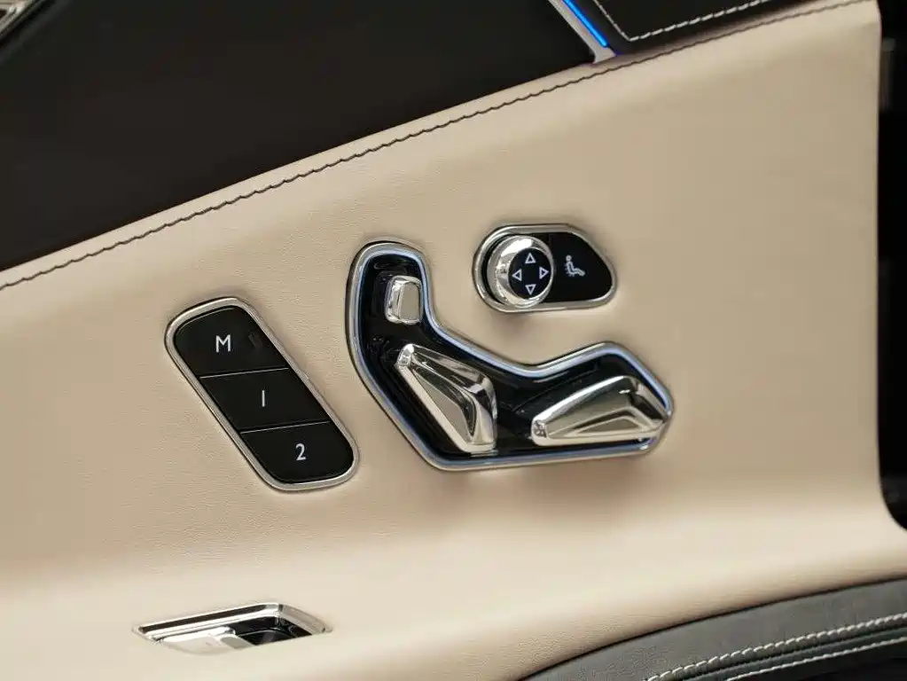 Bentley Bentley Flying Spur 2024 4.0T V8 Mulliner Edition 2024 - thumbnail 18