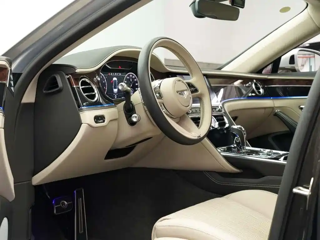 Bentley Bentley Flying Spur 2024 4.0T V8 Mulliner Edition 2024 - thumbnail 19