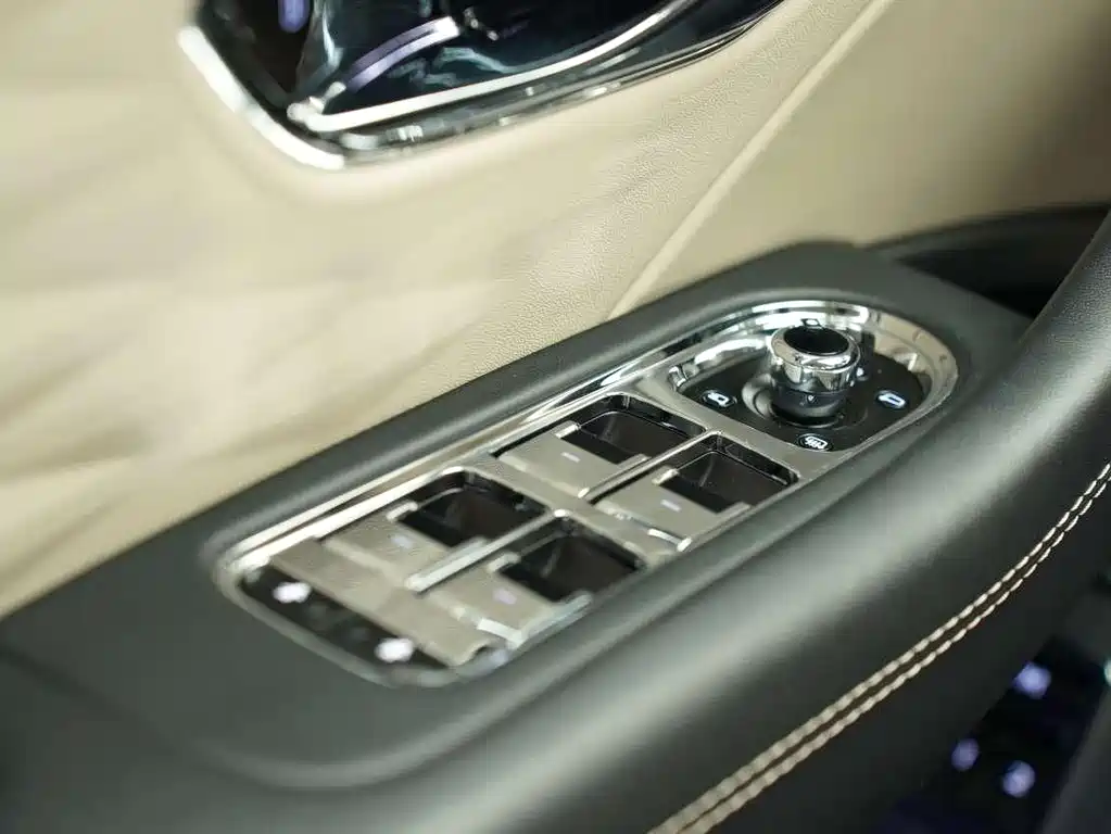 Bentley Bentley Flying Spur 2024 4.0T V8 Mulliner Edition 2024 - thumbnail 21
