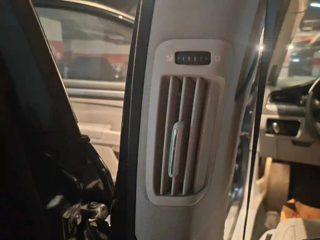 Skoda Skoda Octavia 2009 1.8TSI Automatic Elegant Edition 2010 - thumbnail 19