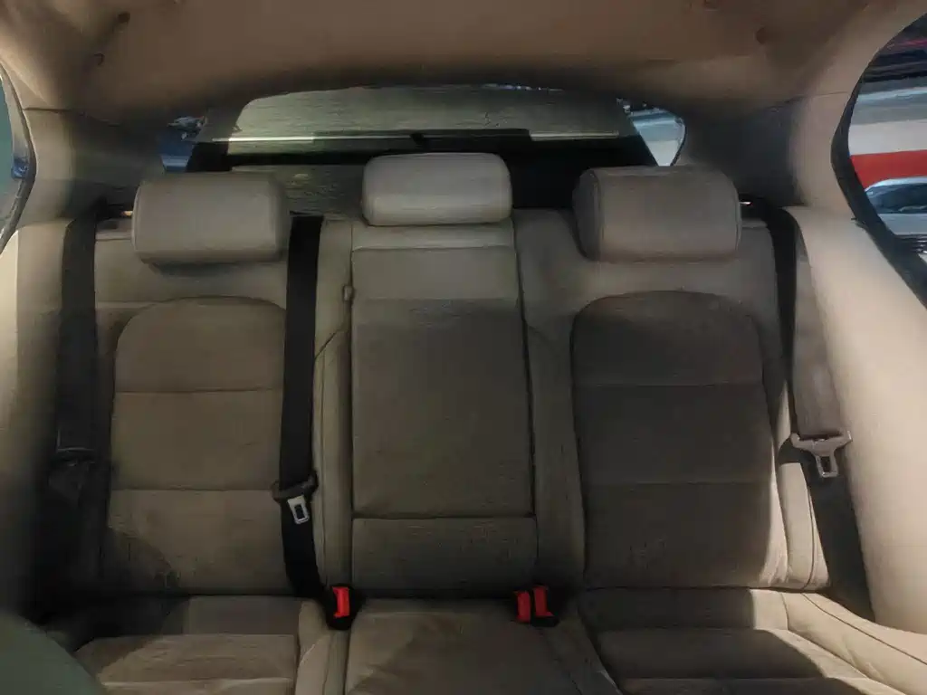 Skoda Skoda Octavia 2009 1.8TSI Automatic Elegant Edition 2010 - thumbnail 26