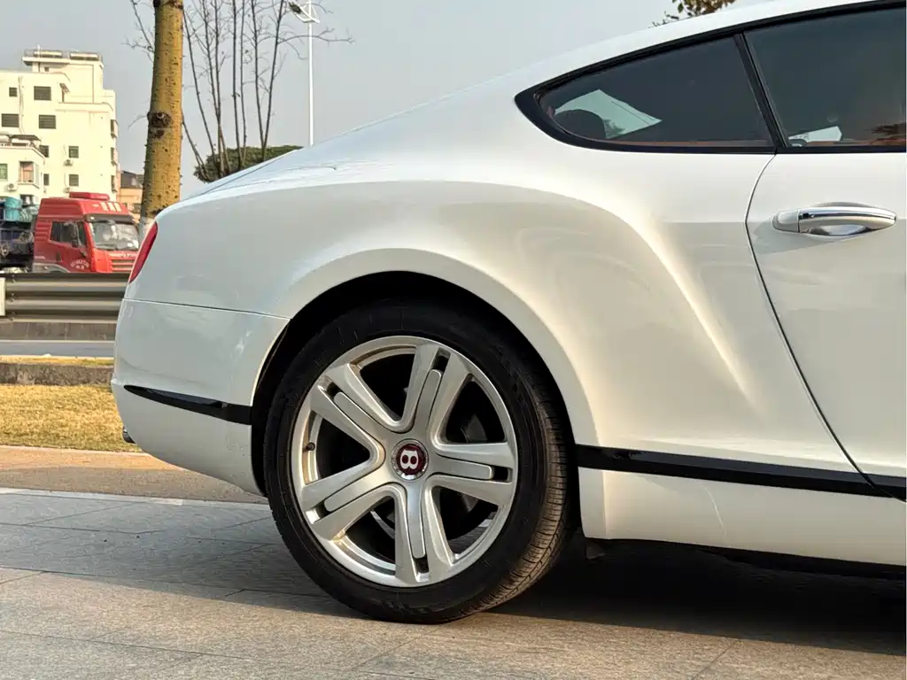 Bentley Bentley Continental 2012 4.0T GT V8 2013 - thumbnail 6