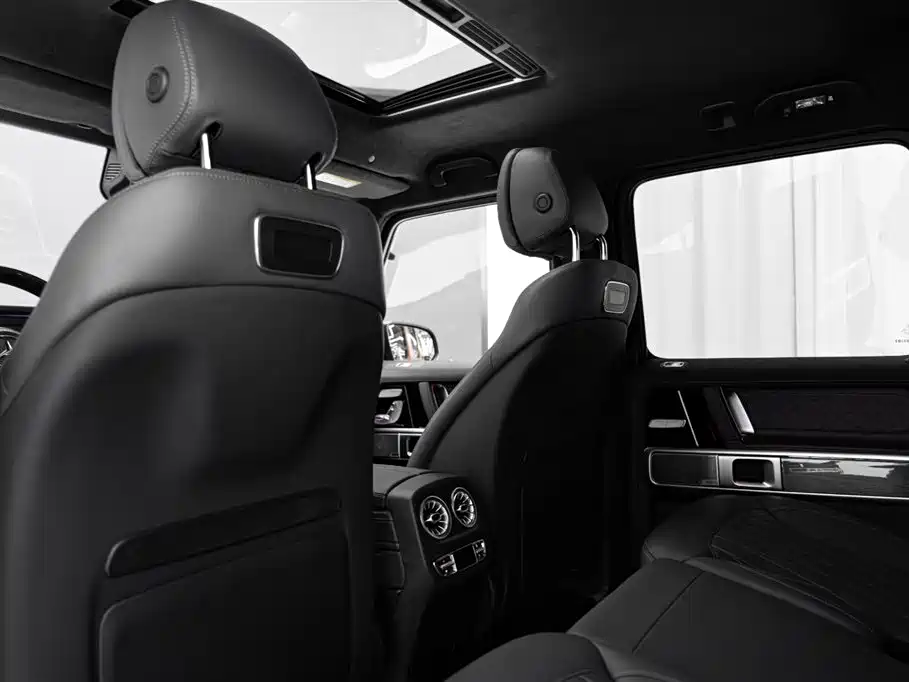 Mercedes-Benz Mercedes-Benz G-Class 2023 G 500 2025 - thumbnail 11