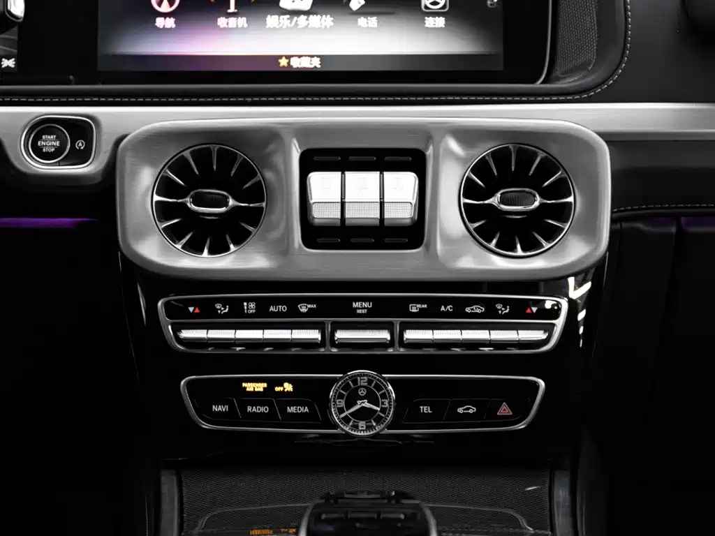 Mercedes-Benz Mercedes-Benz G-Class 2023 G 500 2025 - thumbnail 14