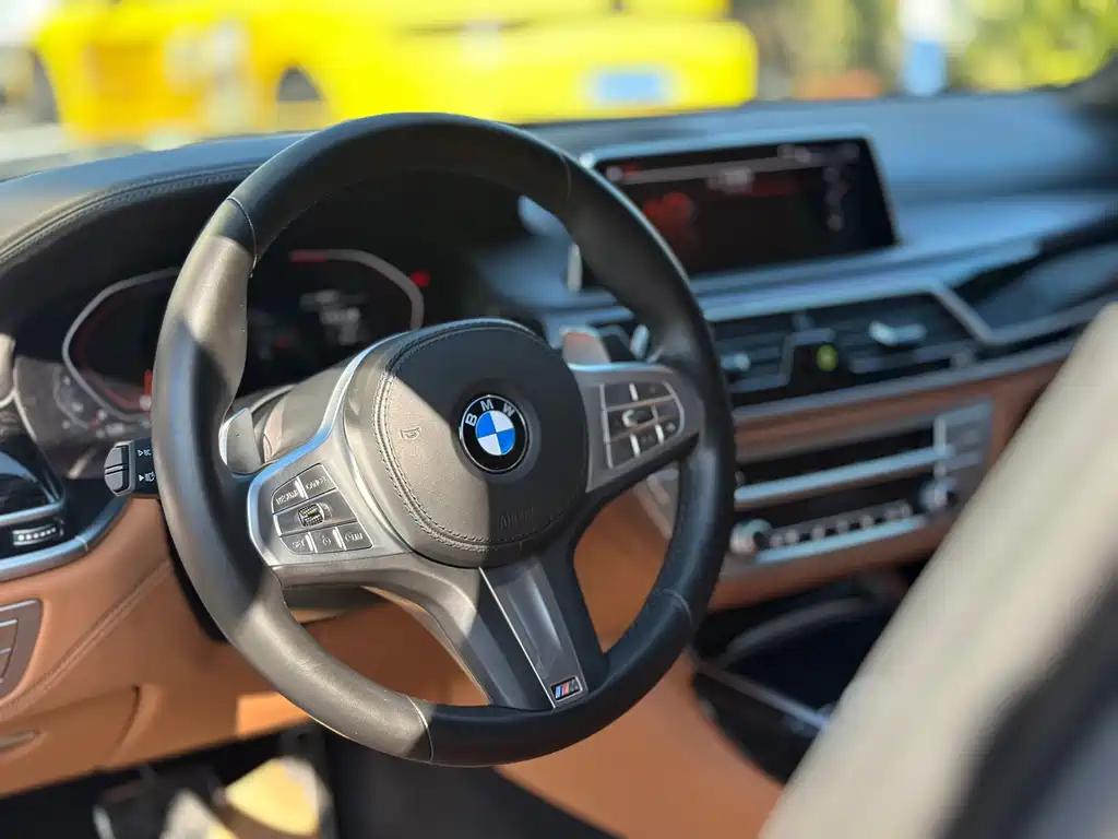 BMW BMW 7 Series 2021 730Li M Sport Package 2021 - thumbnail 13