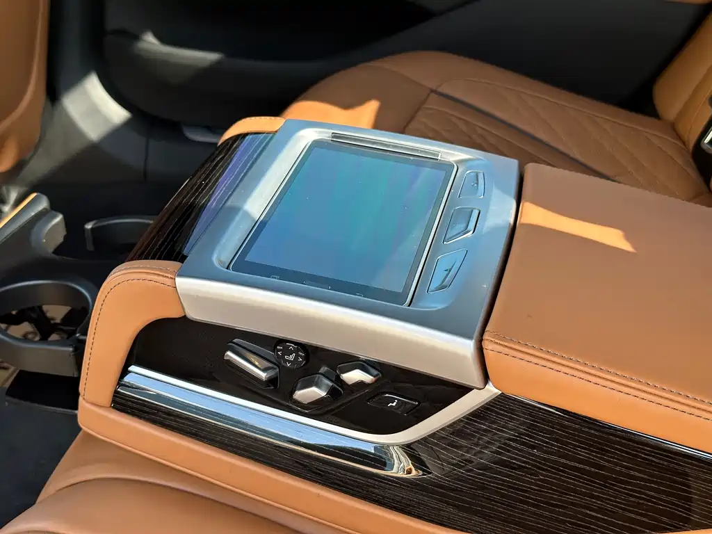 BMW BMW 7 Series 2021 730Li M Sport Package 2021 - thumbnail 22