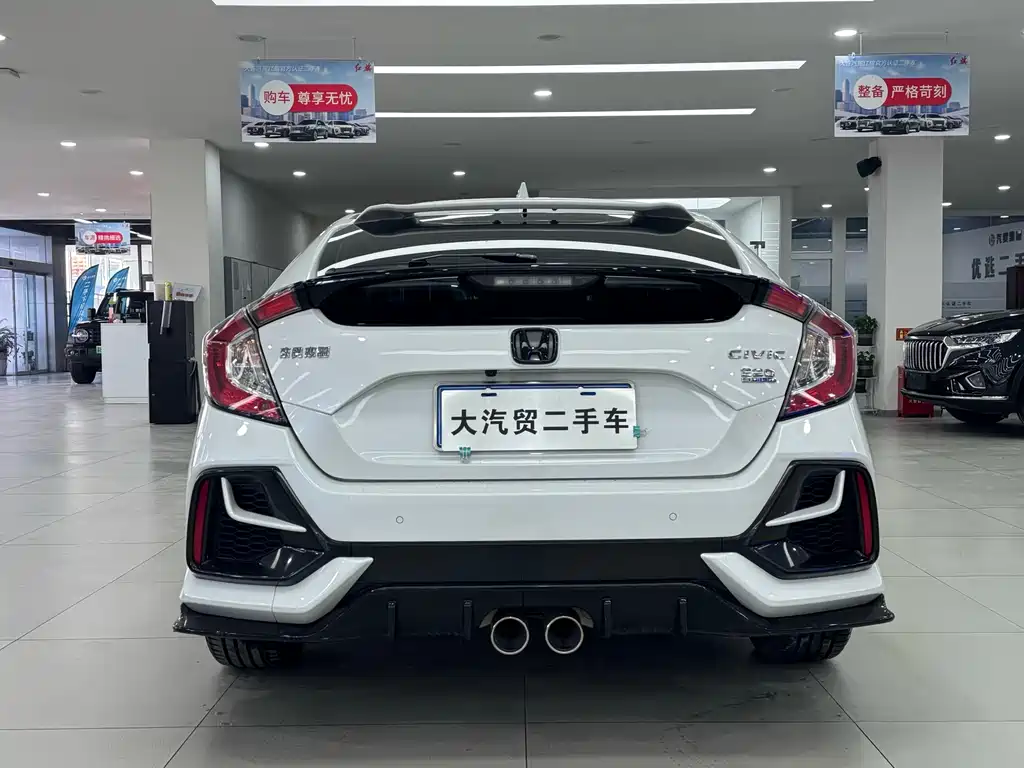 Honda Honda Civic 2021 Hatchback 220TURBO CVT潮酷控  Wait, let me correct that - "潮酷控" is not an internationally accepted model name. The proper translation should be:  Honda Civic 2021 Hatchback 220TURBO CVT 2020 - thumbnail 4