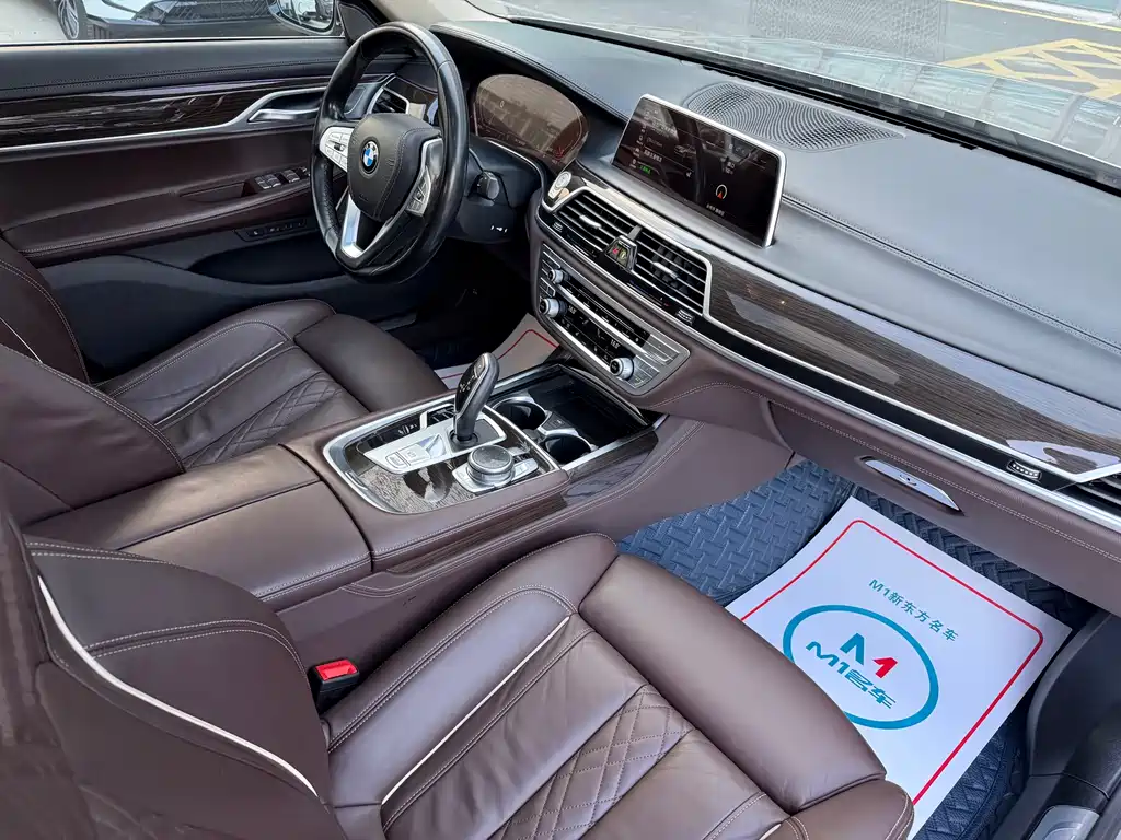 BMW BMW 7 Series 2019 730Li Luxury Package 2019 - thumbnail 14