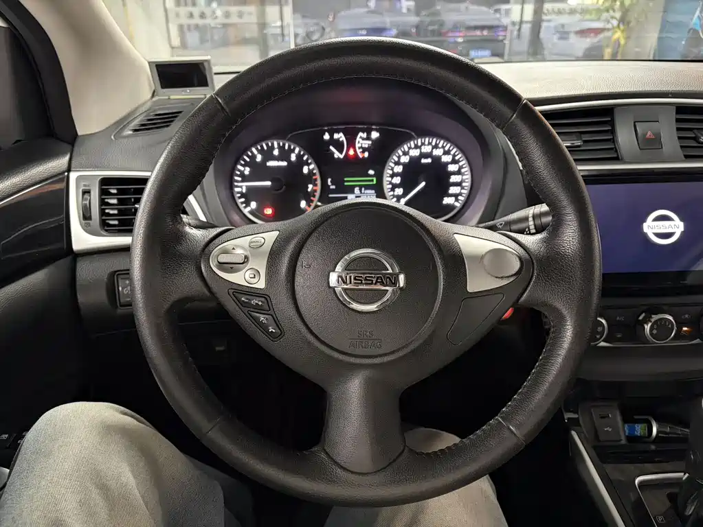 Nissan Nissan Sylphy 2019 1.6XV CVT SmartLink Premium Edition国VI 2019 - thumbnail 13