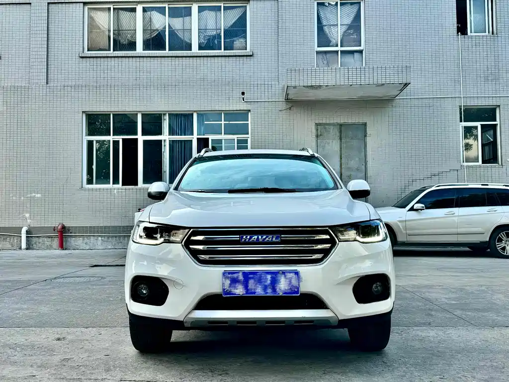 Haval Haval H2s 2017 Blue Label 1.5T DCT Elite 2017 - thumbnail 2