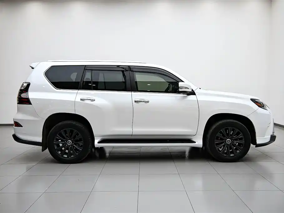 Lexus Lexus GX 460 2023 Model US Specification 2023 - thumbnail 6